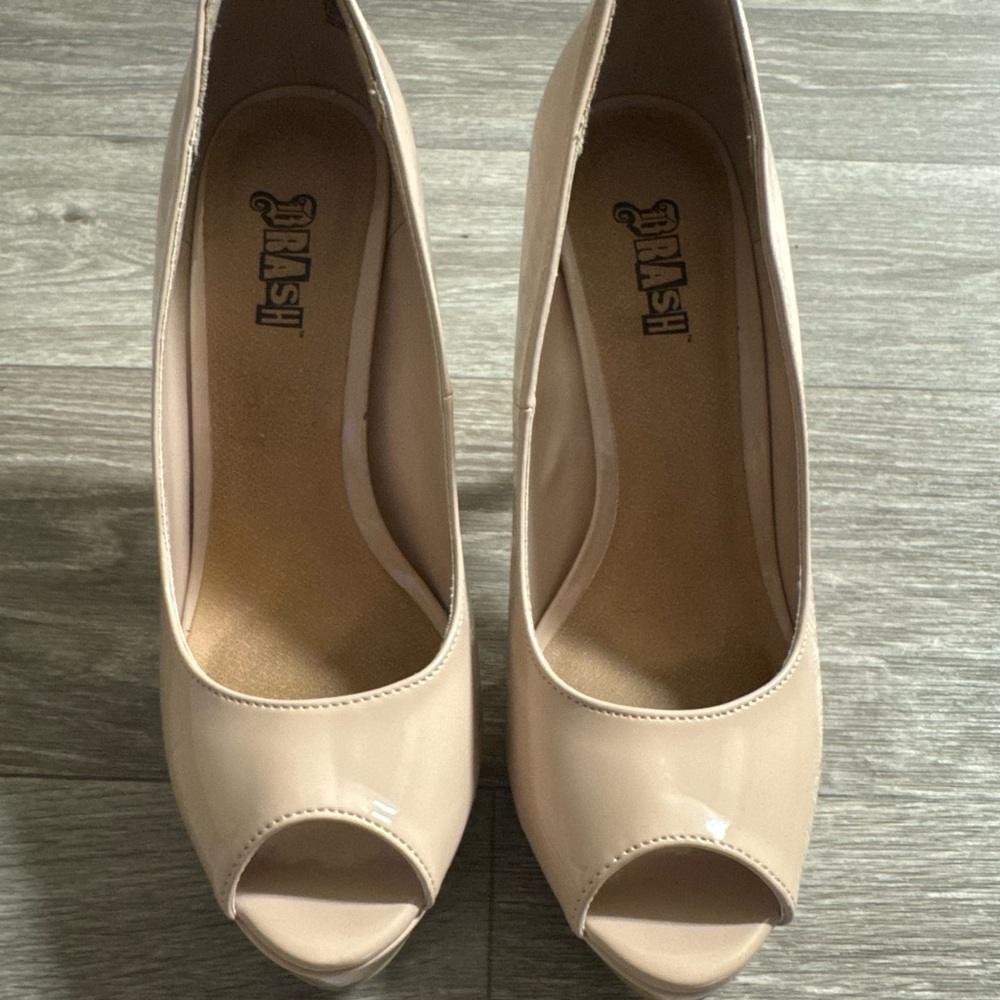 Brash Platform Peep Toe Stilleto Pumps